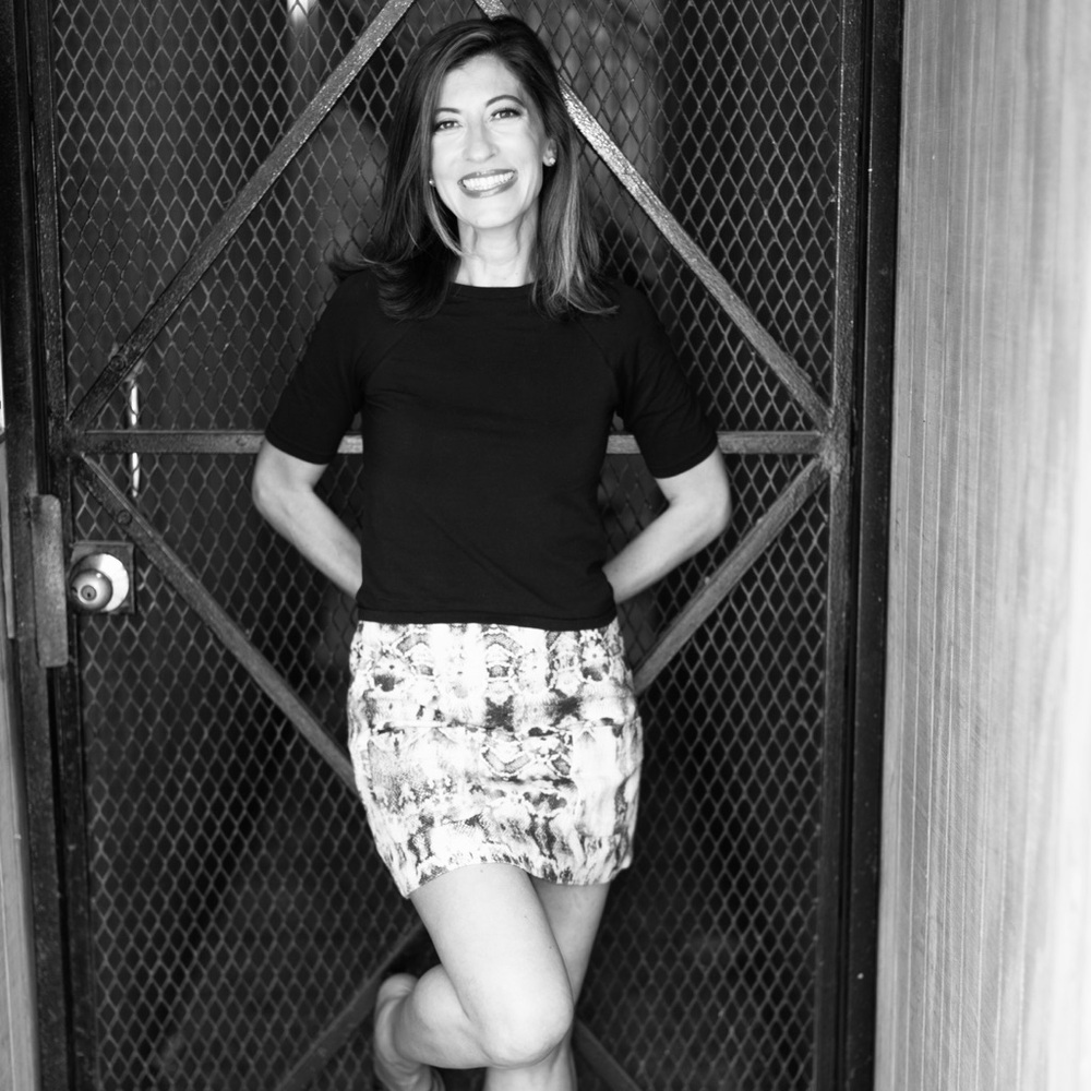 Meet your Posher, Chrysoula